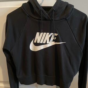 Nike Cropped Hoodie